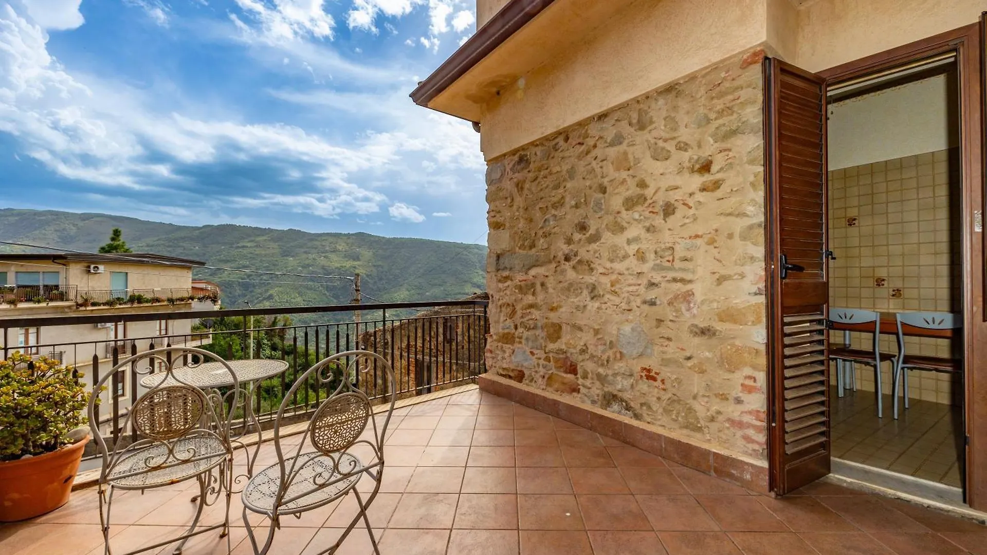 Guest house Antica Dimora Marinelli Hotel Ficarra